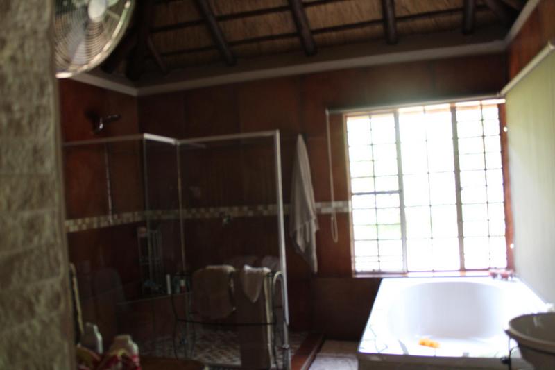 5 Bedroom Property for Sale in Marloth Park Mpumalanga