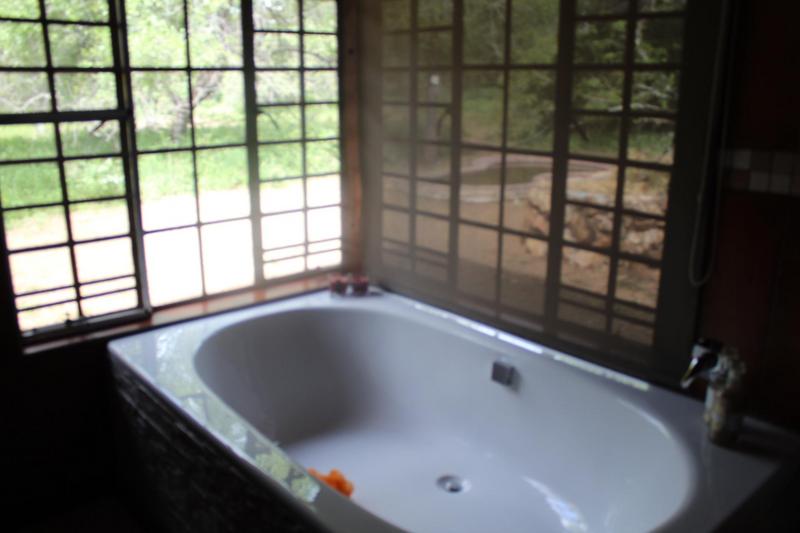 5 Bedroom Property for Sale in Marloth Park Mpumalanga