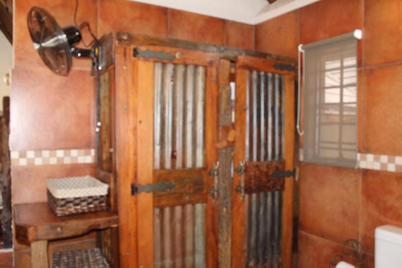 5 Bedroom Property for Sale in Marloth Park Mpumalanga