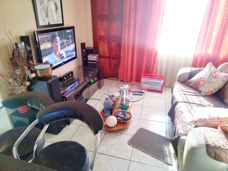2 Bedroom Property for Sale in Tekwane Mpumalanga