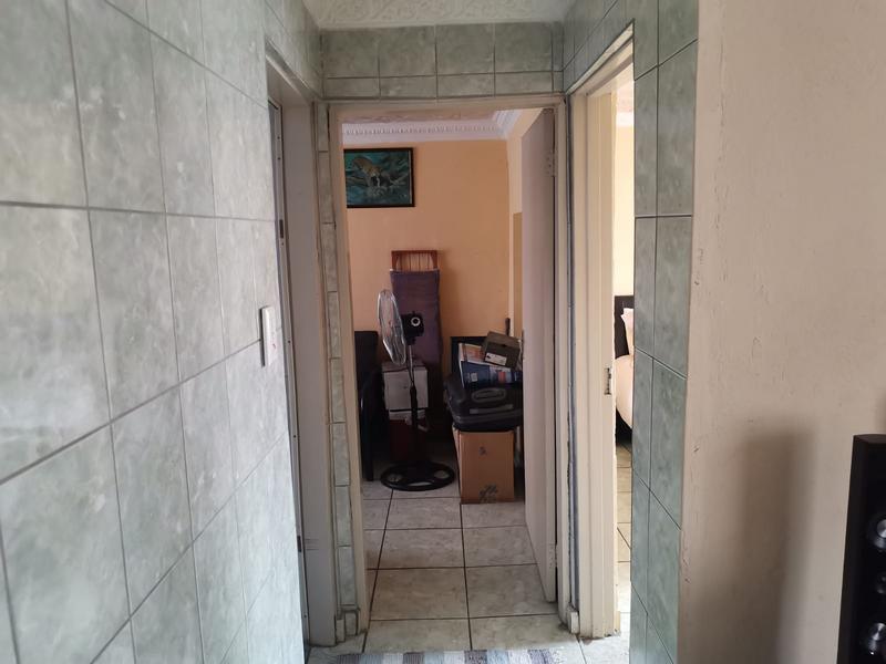 2 Bedroom Property for Sale in Tekwane Mpumalanga