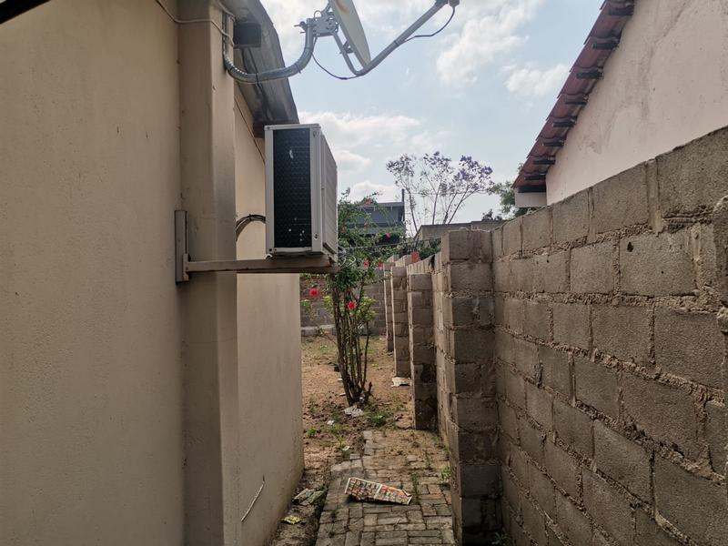 2 Bedroom Property for Sale in Tekwane Mpumalanga