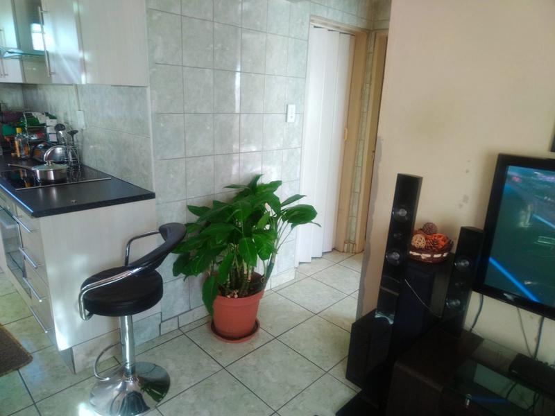 2 Bedroom Property for Sale in Tekwane Mpumalanga