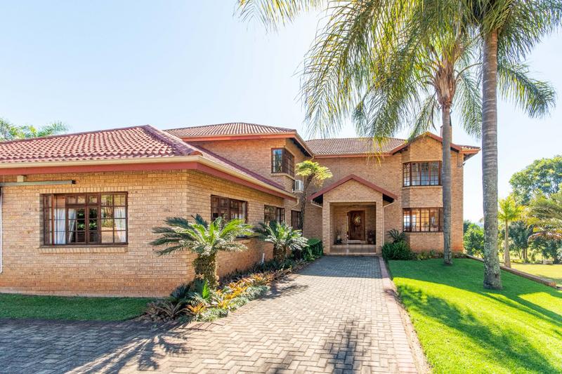 8 Bedroom Property for Sale in White River Estates Mpumalanga