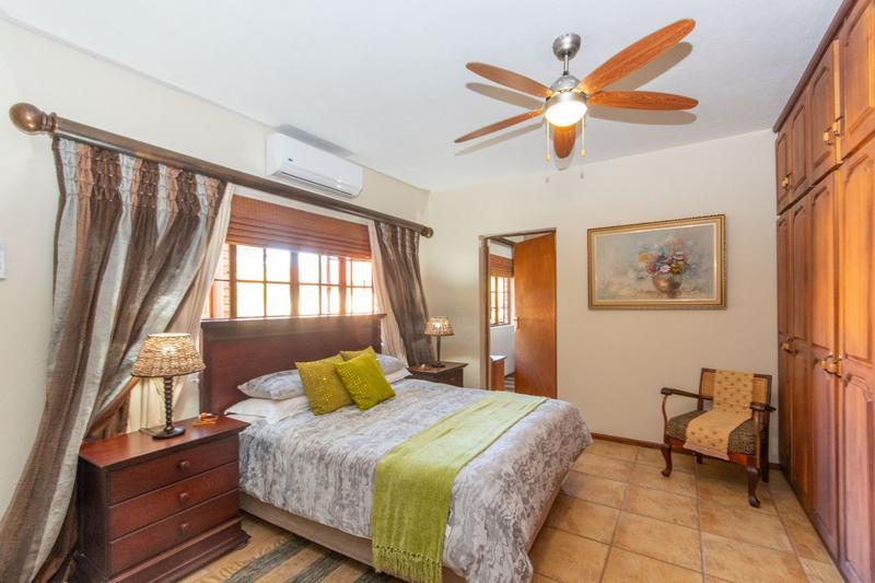 8 Bedroom Property for Sale in White River Estates Mpumalanga