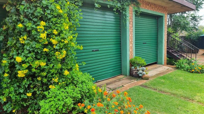 6 Bedroom Property for Sale in Middelburg Central Mpumalanga