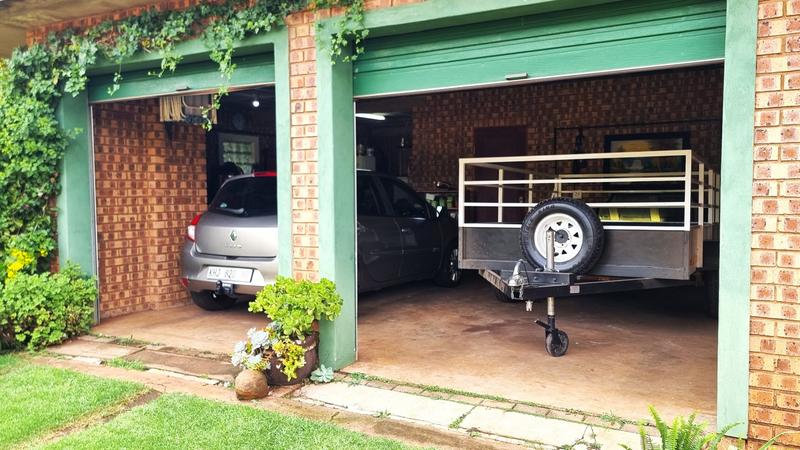 6 Bedroom Property for Sale in Middelburg Central Mpumalanga