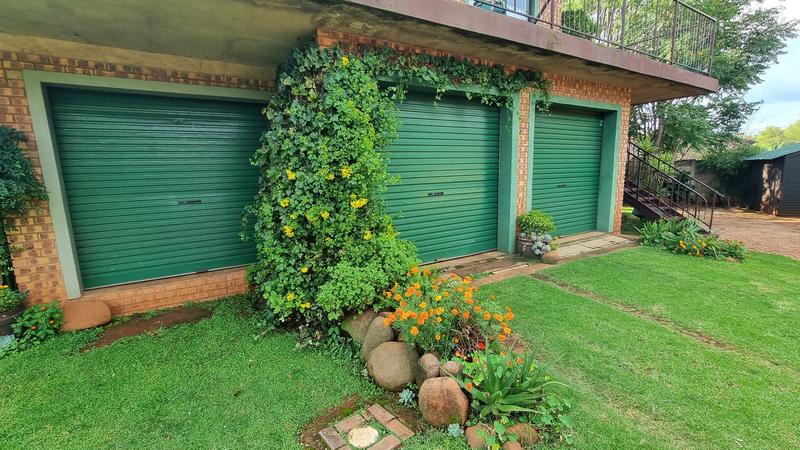 6 Bedroom Property for Sale in Middelburg Central Mpumalanga