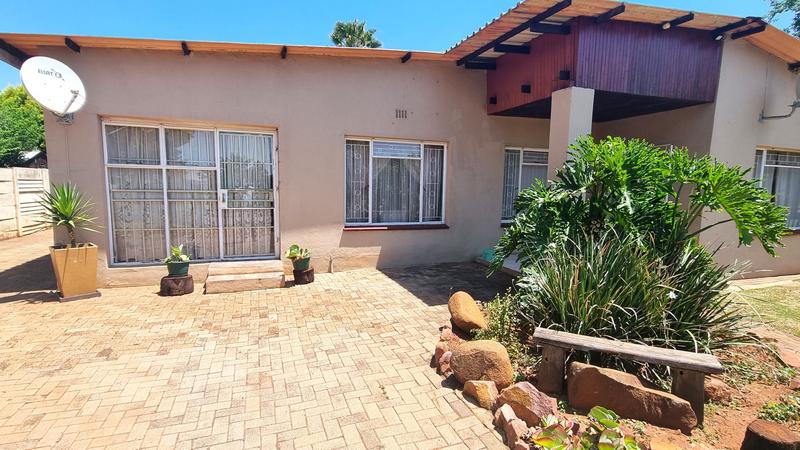 6 Bedroom Property for Sale in Middelburg Central Mpumalanga