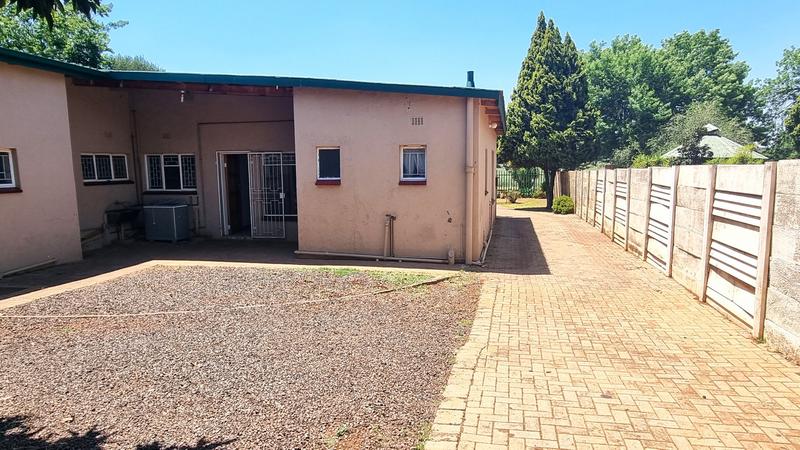 6 Bedroom Property for Sale in Middelburg Central Mpumalanga