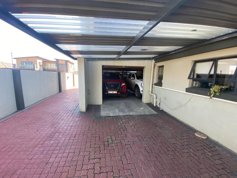 4 Bedroom Property for Sale in Aerorand Mpumalanga