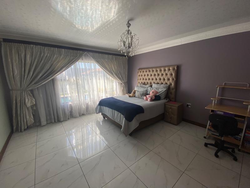 4 Bedroom Property for Sale in Aerorand Mpumalanga