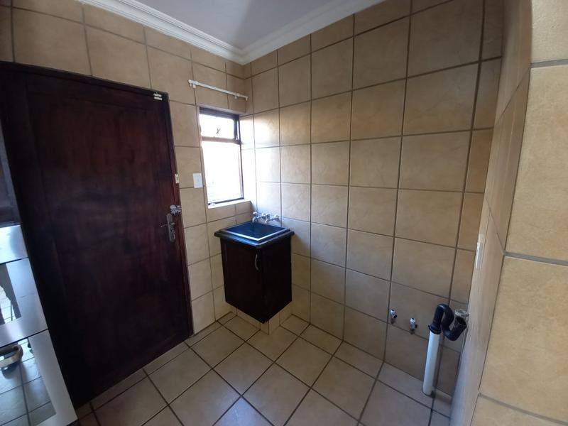 3 Bedroom Property for Sale in Middelburg Central Mpumalanga