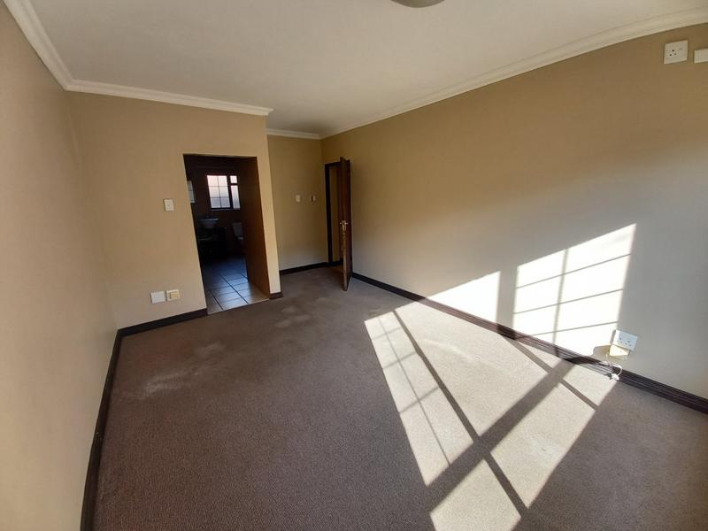 3 Bedroom Property for Sale in Middelburg Central Mpumalanga