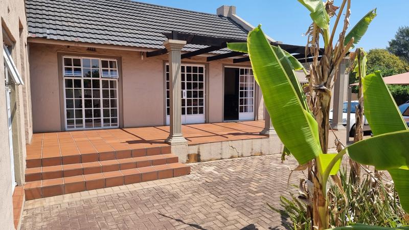 4 Bedroom Property for Sale in Middelburg Central Mpumalanga