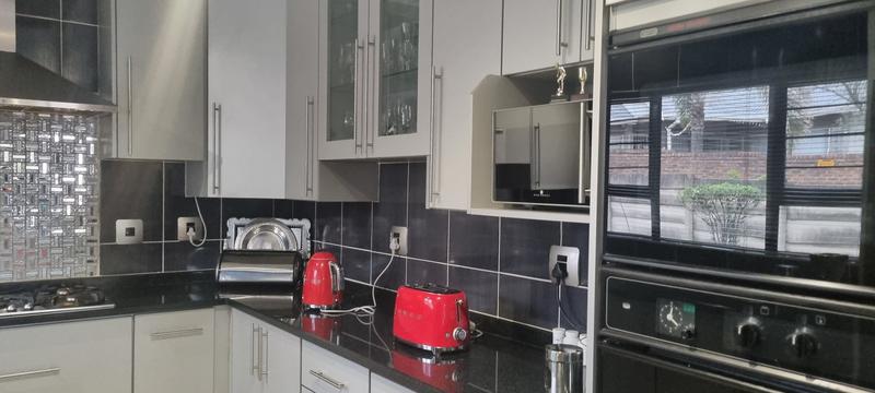 4 Bedroom Property for Sale in Gholfsig Mpumalanga