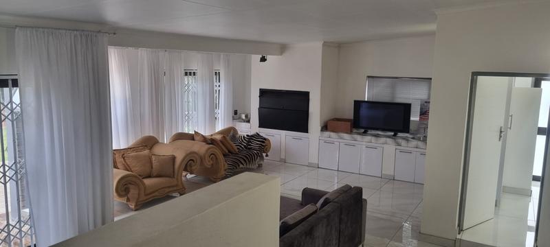 4 Bedroom Property for Sale in Gholfsig Mpumalanga