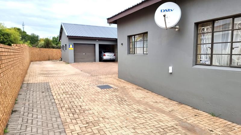 3 Bedroom Property for Sale in Middelburg Central Mpumalanga