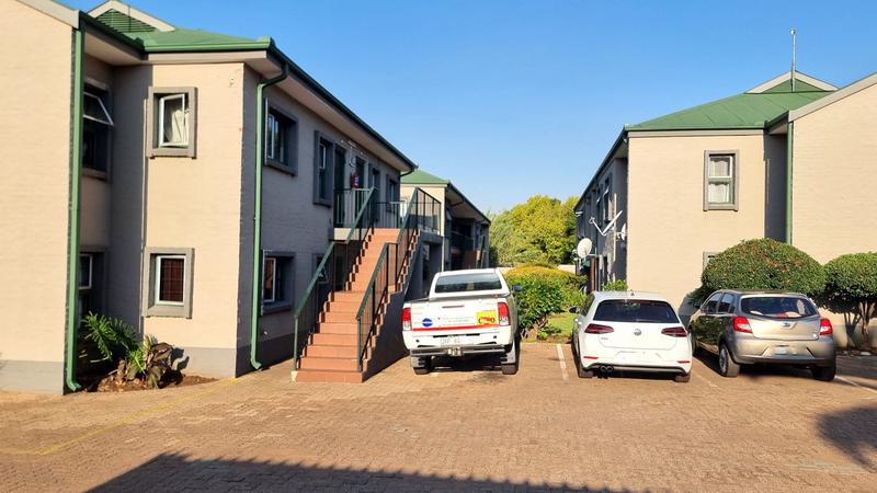 1 Bedroom Property for Sale in Middelburg Central Mpumalanga