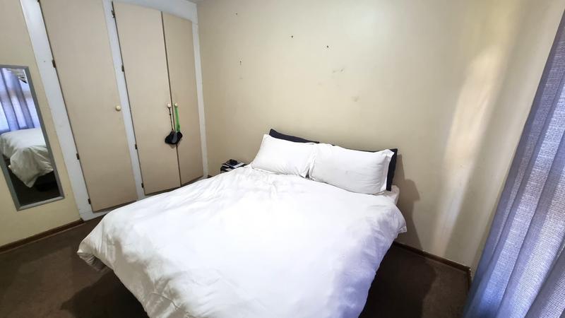 1 Bedroom Property for Sale in Middelburg Central Mpumalanga