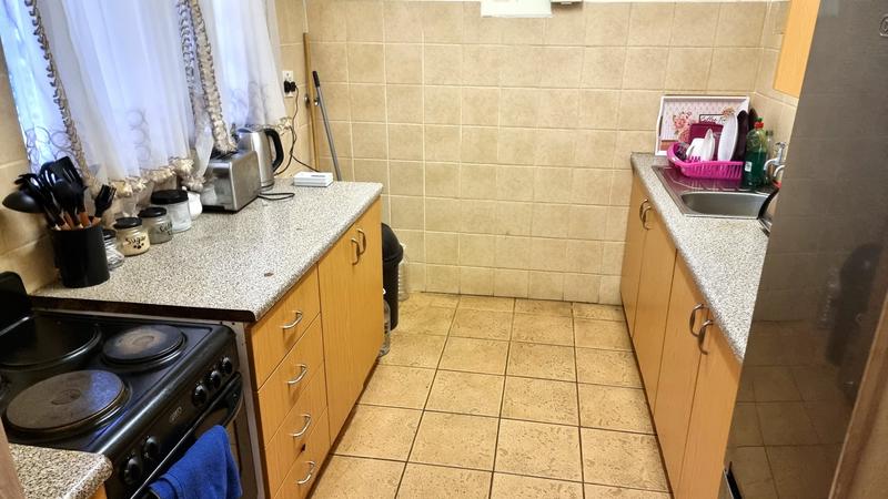 1 Bedroom Property for Sale in Middelburg Central Mpumalanga