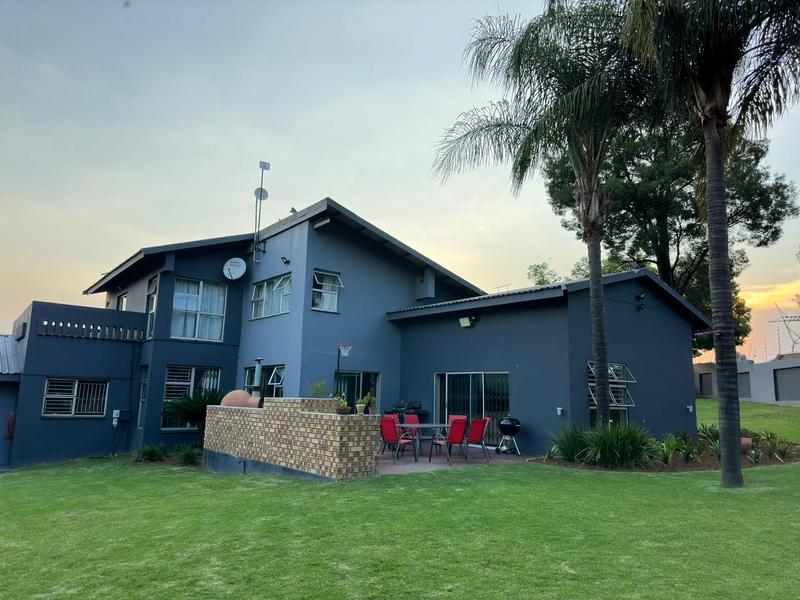 5 Bedroom Property for Sale in Gholfsig Mpumalanga