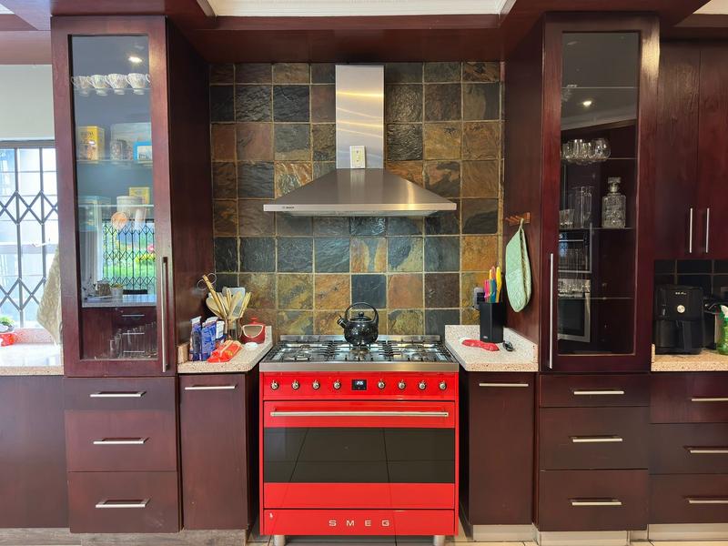 5 Bedroom Property for Sale in Gholfsig Mpumalanga