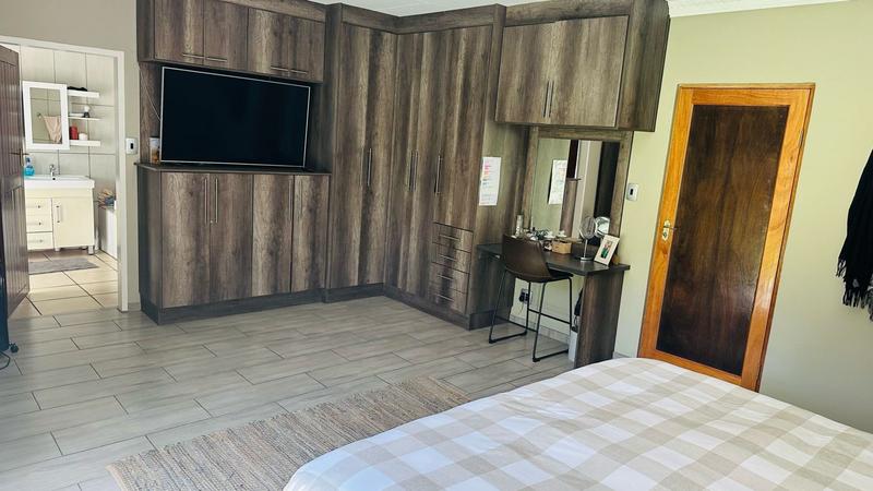 5 Bedroom Property for Sale in Gholfsig Mpumalanga