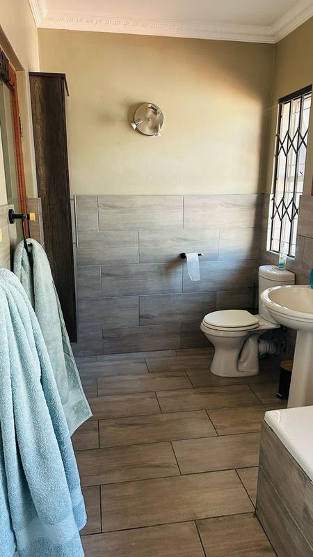 5 Bedroom Property for Sale in Gholfsig Mpumalanga