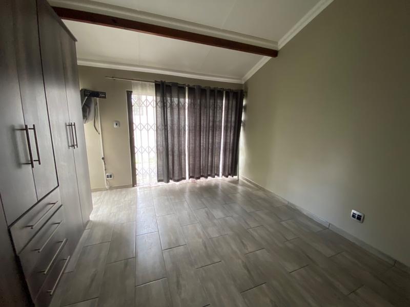 5 Bedroom Property for Sale in Gholfsig Mpumalanga