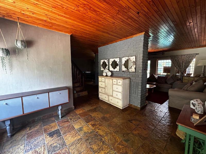 8 Bedroom Property for Sale in Standerton Mpumalanga