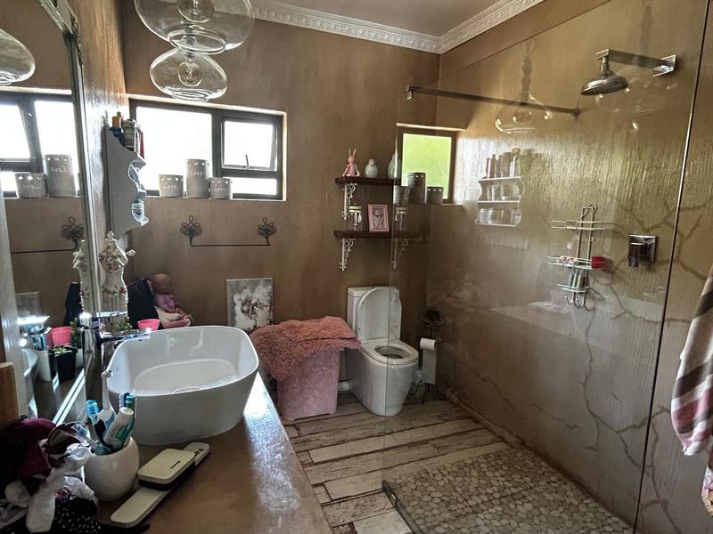 8 Bedroom Property for Sale in Standerton Mpumalanga