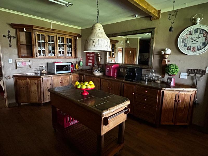 8 Bedroom Property for Sale in Standerton Mpumalanga