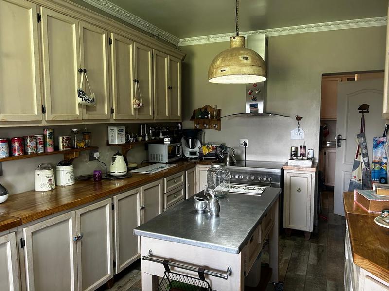 8 Bedroom Property for Sale in Standerton Mpumalanga