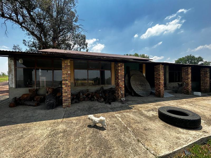 8 Bedroom Property for Sale in Standerton Mpumalanga