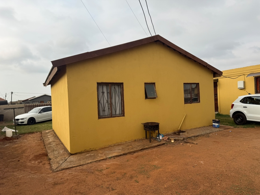 7 Bedroom Property for Sale in Botleng Mpumalanga