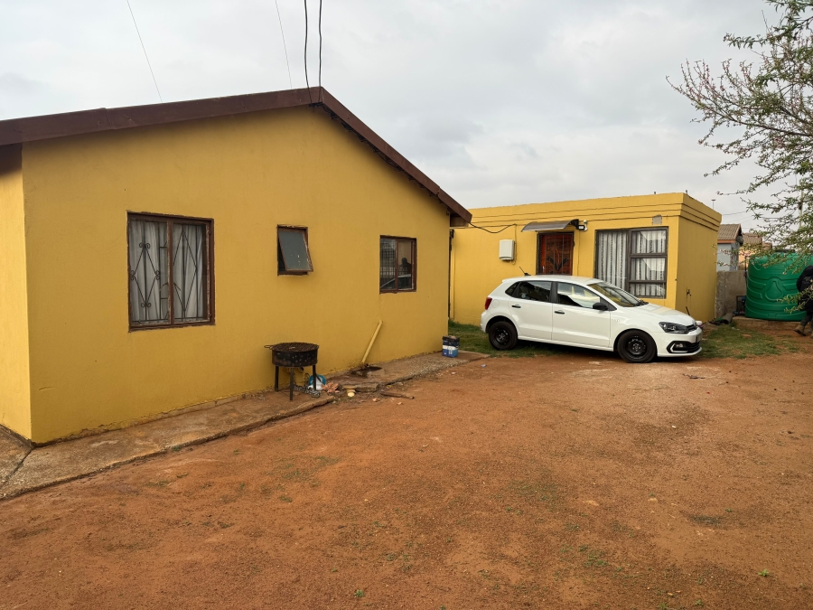 7 Bedroom Property for Sale in Botleng Mpumalanga