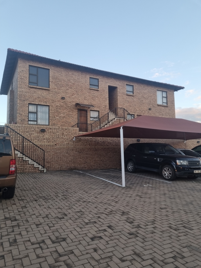 2 Bedroom Property for Sale in Gholfsig Mpumalanga