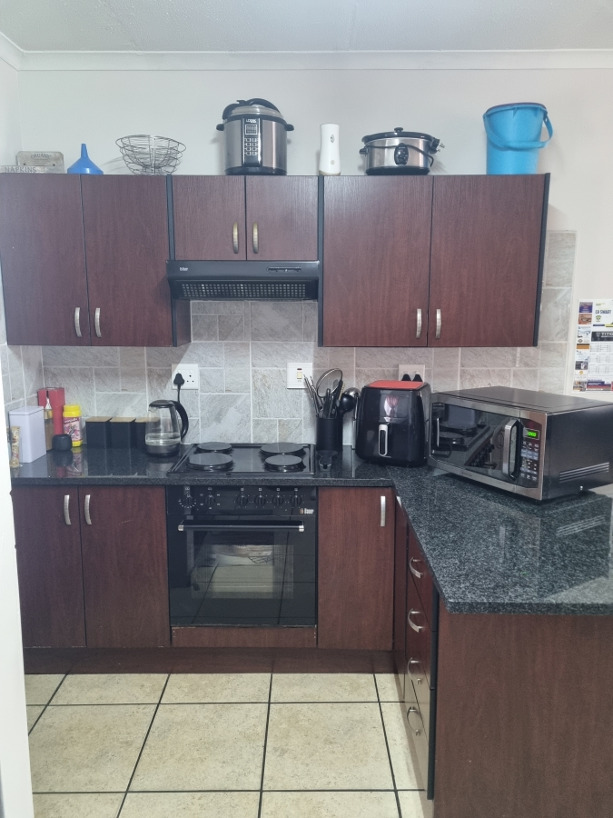 2 Bedroom Property for Sale in Gholfsig Mpumalanga