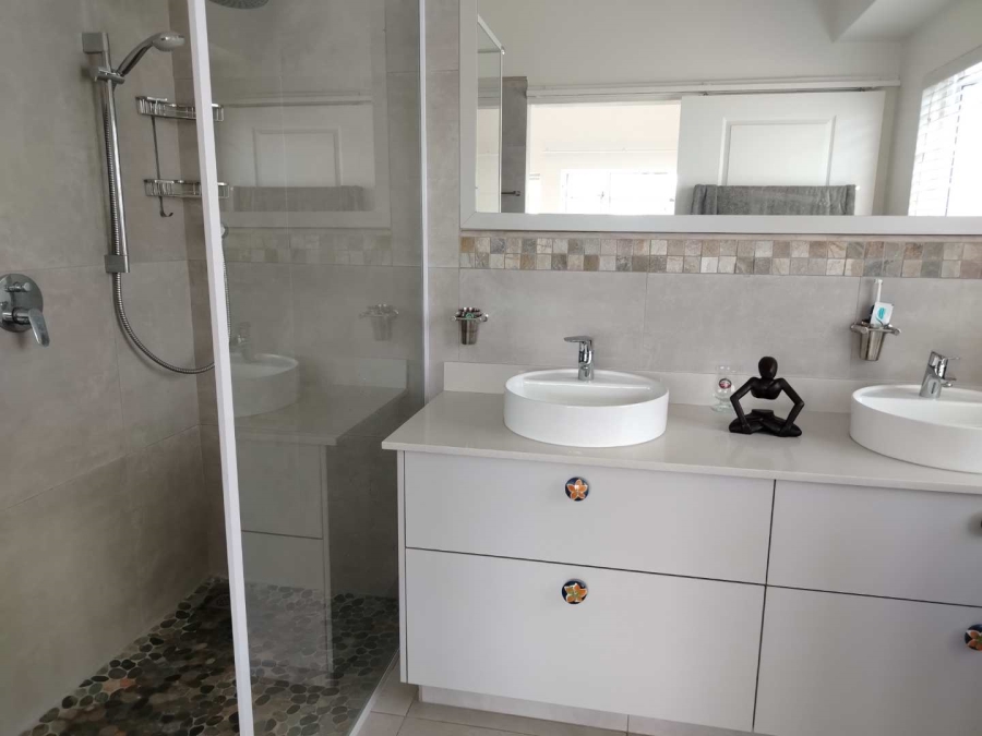 To Let 3 Bedroom Property for Rent in Mataffin Mpumalanga