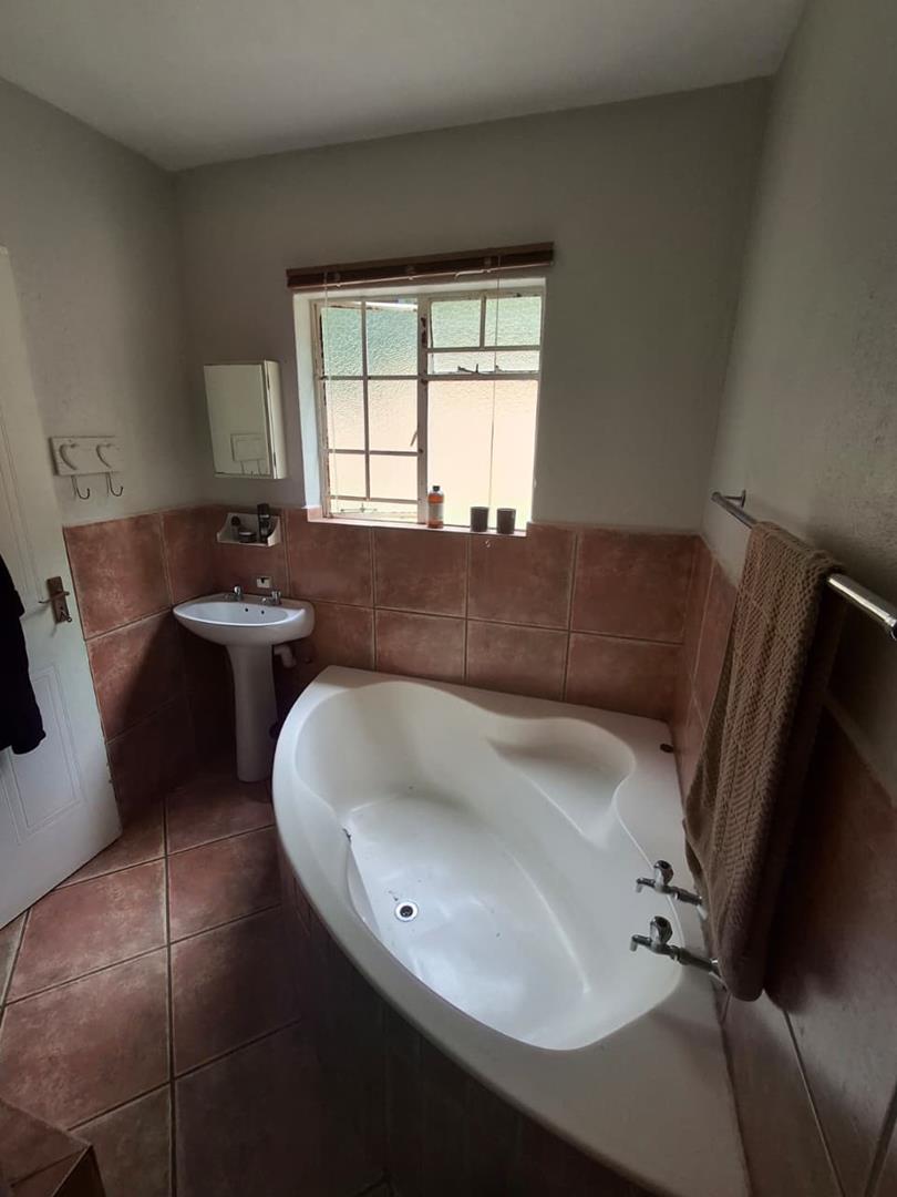 3 Bedroom Property for Sale in Nelspruit Mpumalanga