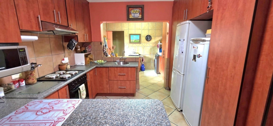 2 Bedroom Property for Sale in Nelspruit Mpumalanga
