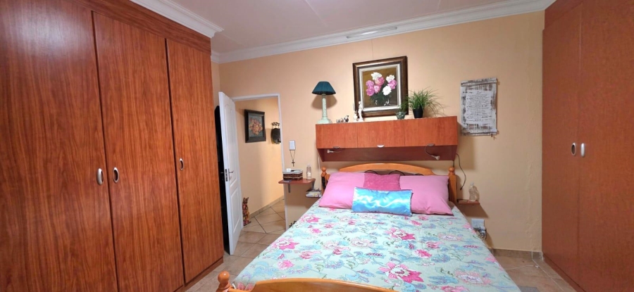 2 Bedroom Property for Sale in Nelspruit Mpumalanga