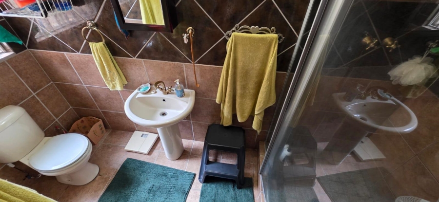 2 Bedroom Property for Sale in Nelspruit Mpumalanga