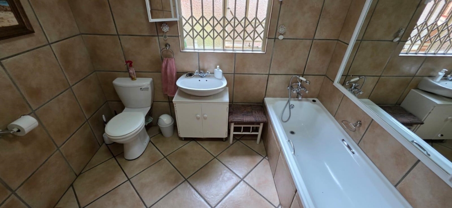 2 Bedroom Property for Sale in Nelspruit Mpumalanga