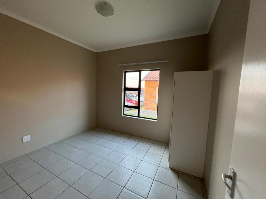 2 Bedroom Property for Sale in Trichardt Mpumalanga