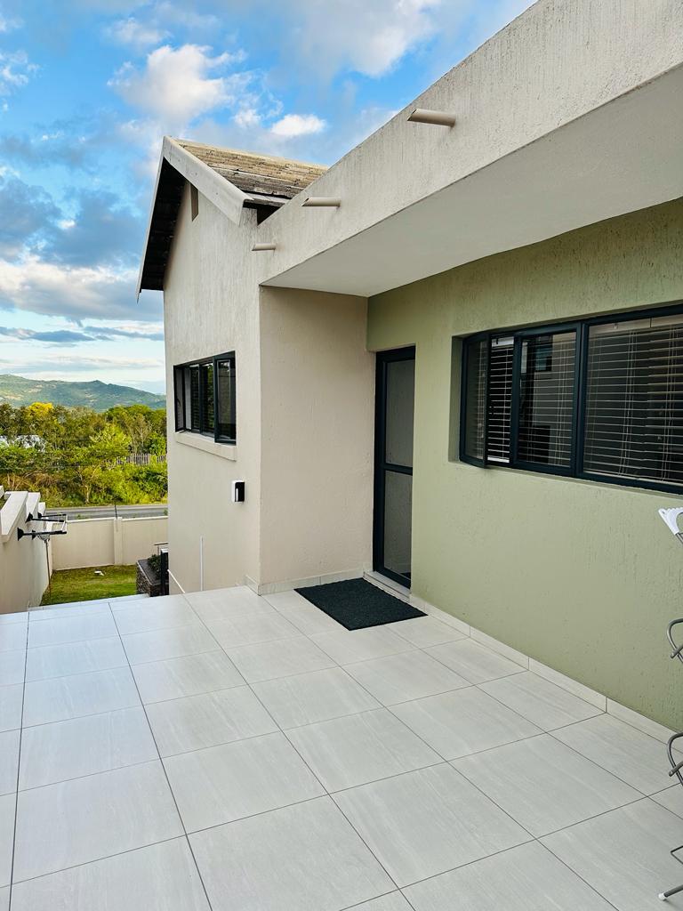 5 Bedroom Property for Sale in Drum Rock Mpumalanga