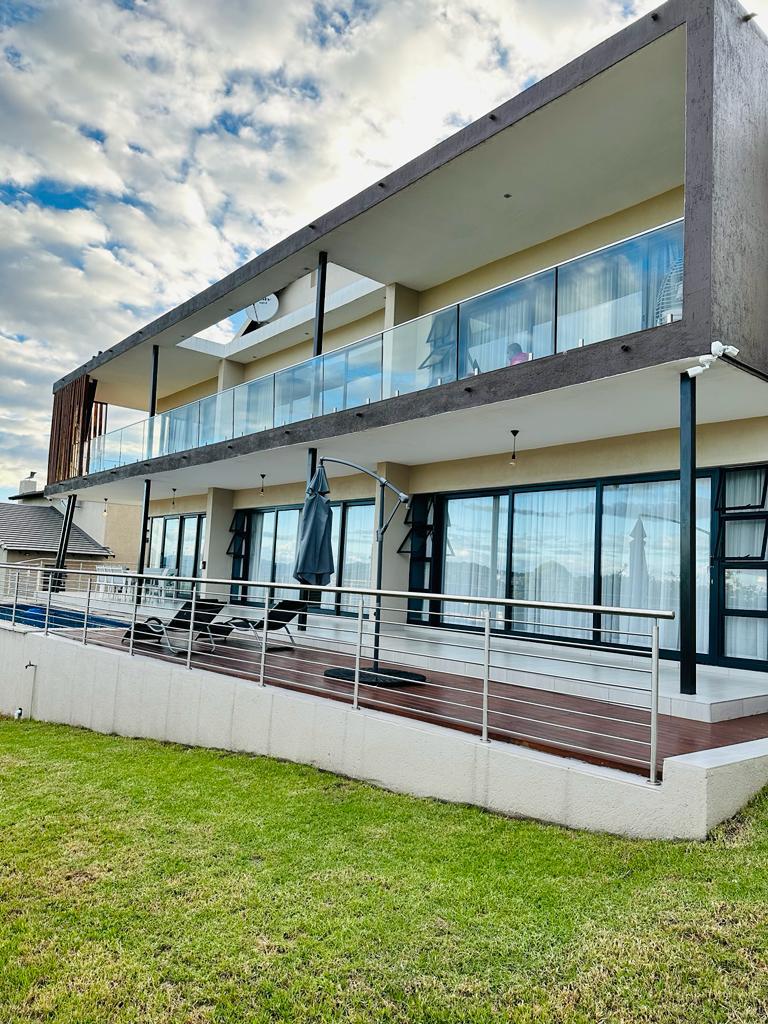5 Bedroom Property for Sale in Drum Rock Mpumalanga