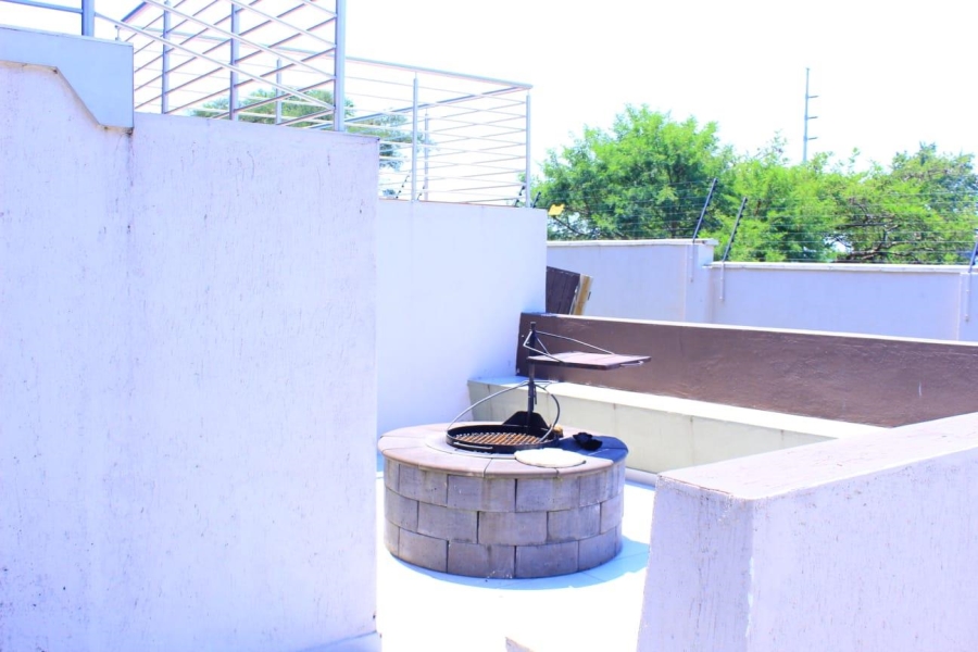 5 Bedroom Property for Sale in Drum Rock Mpumalanga