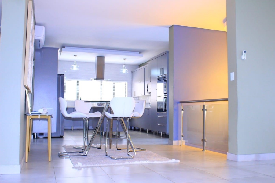 5 Bedroom Property for Sale in Drum Rock Mpumalanga